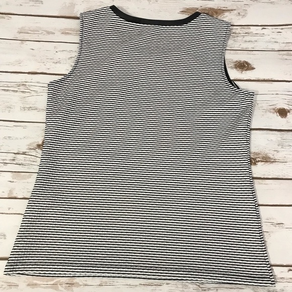 Calvin Klein Black White Sleeveless Top Blouse size medium shirt office wear - Picture 12 of 12
